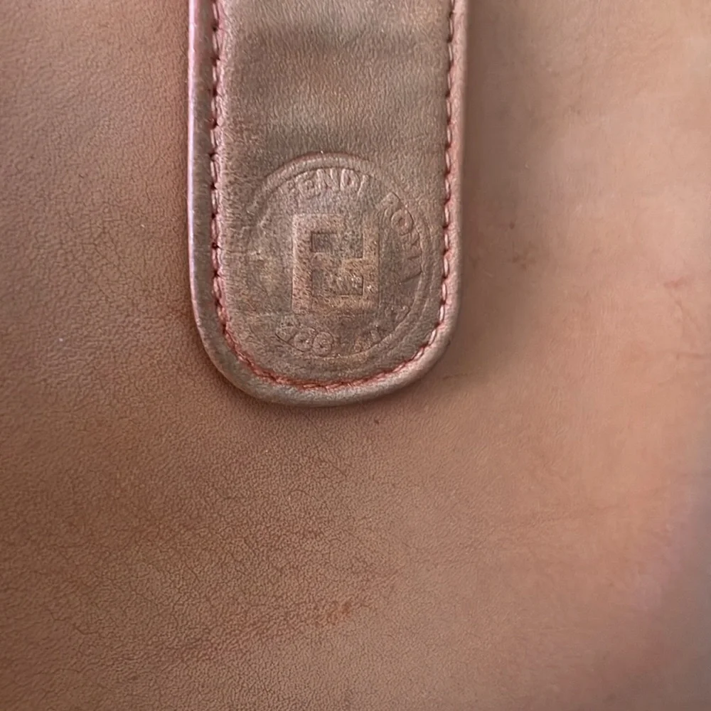 Vintage orange ten Fendi leather bifold wallet - Picture 3 of 13